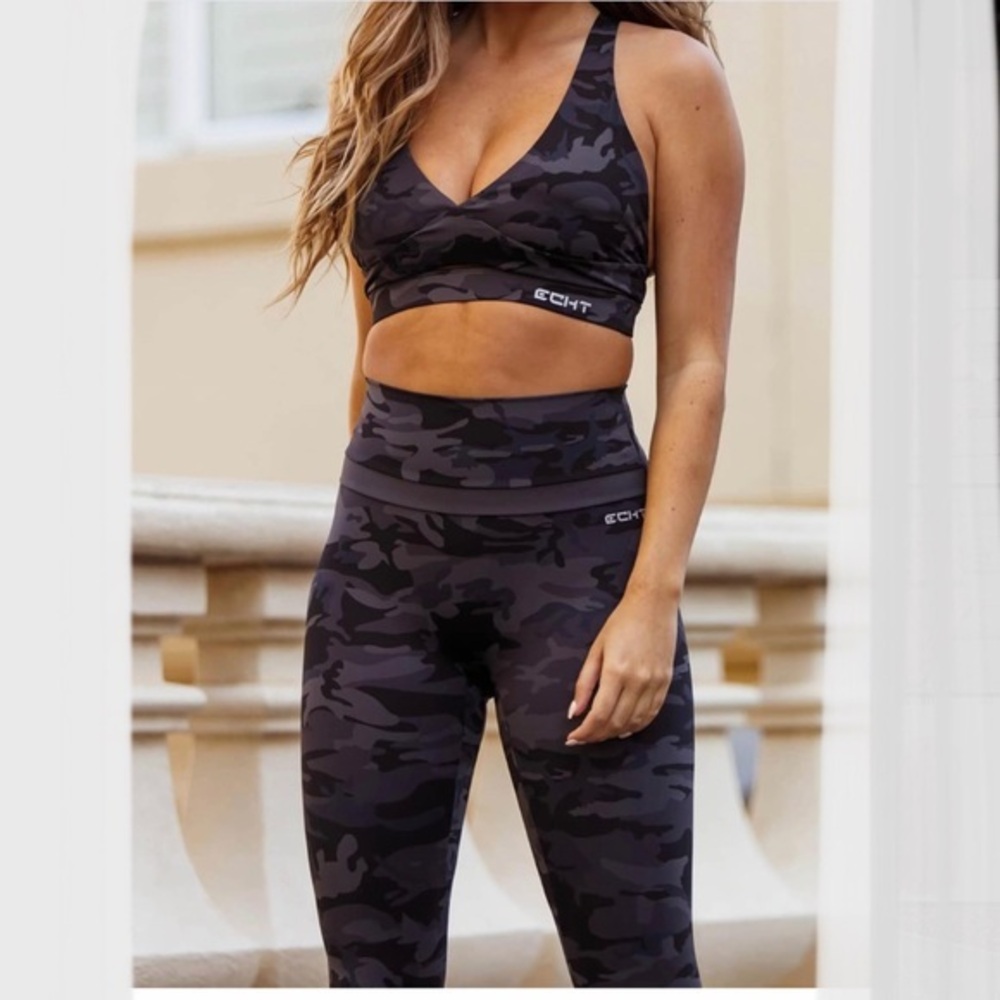 ECHT camo legging and sports bra set